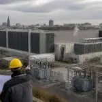 Συμβολική απεικόνιση κέντρου δεδομένων και ηλεκτρικού υποσταθμού στις Βρυξέλλες